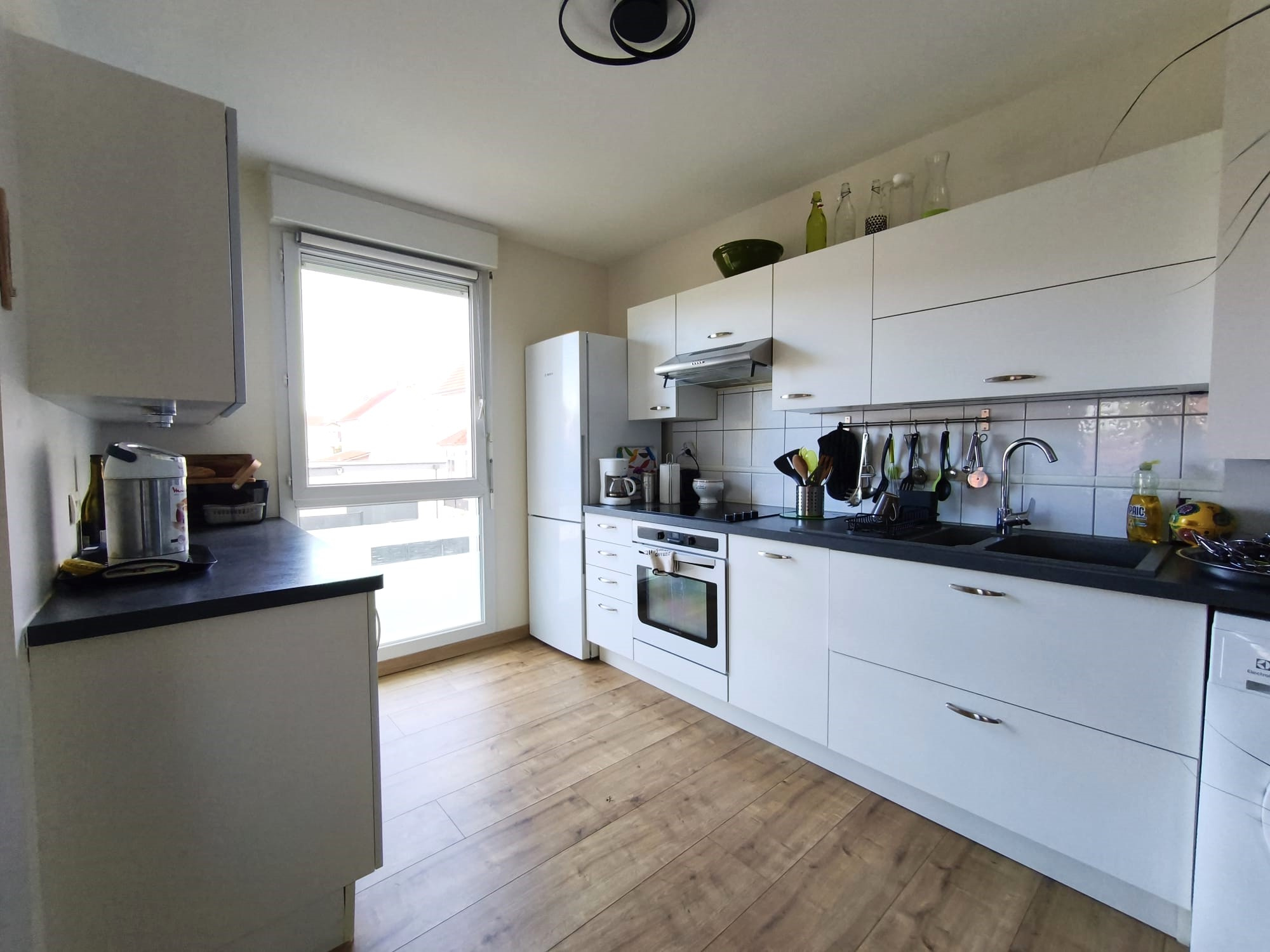 DIJON   PROXIMITÉ CENTRE-VILLE   APPARTEMENT FAMILIAL AVEC BALCON